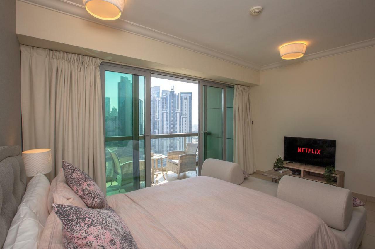 Prime Retreats - Downtown Dubaiアパートメント エクステリア 写真