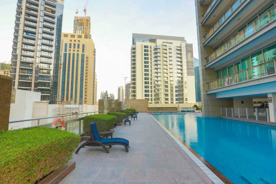 Prime Retreats - Downtown Dubaiアパートメント エクステリア 写真